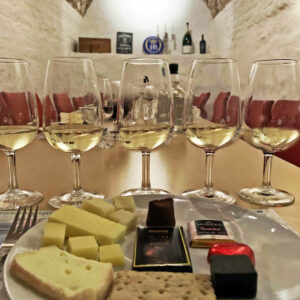 Champagne med ost och choklad